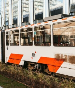 tallinn tram_crop